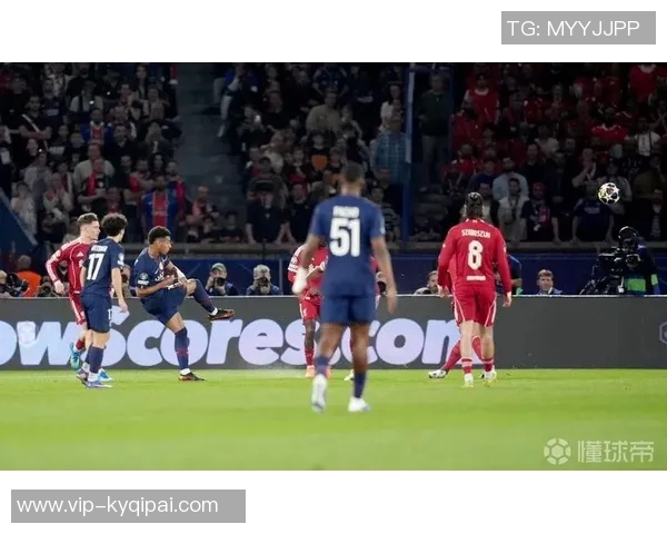 杜埃在法甲赛季中贡献25球成就2004年后出生球员的首位记录保持者